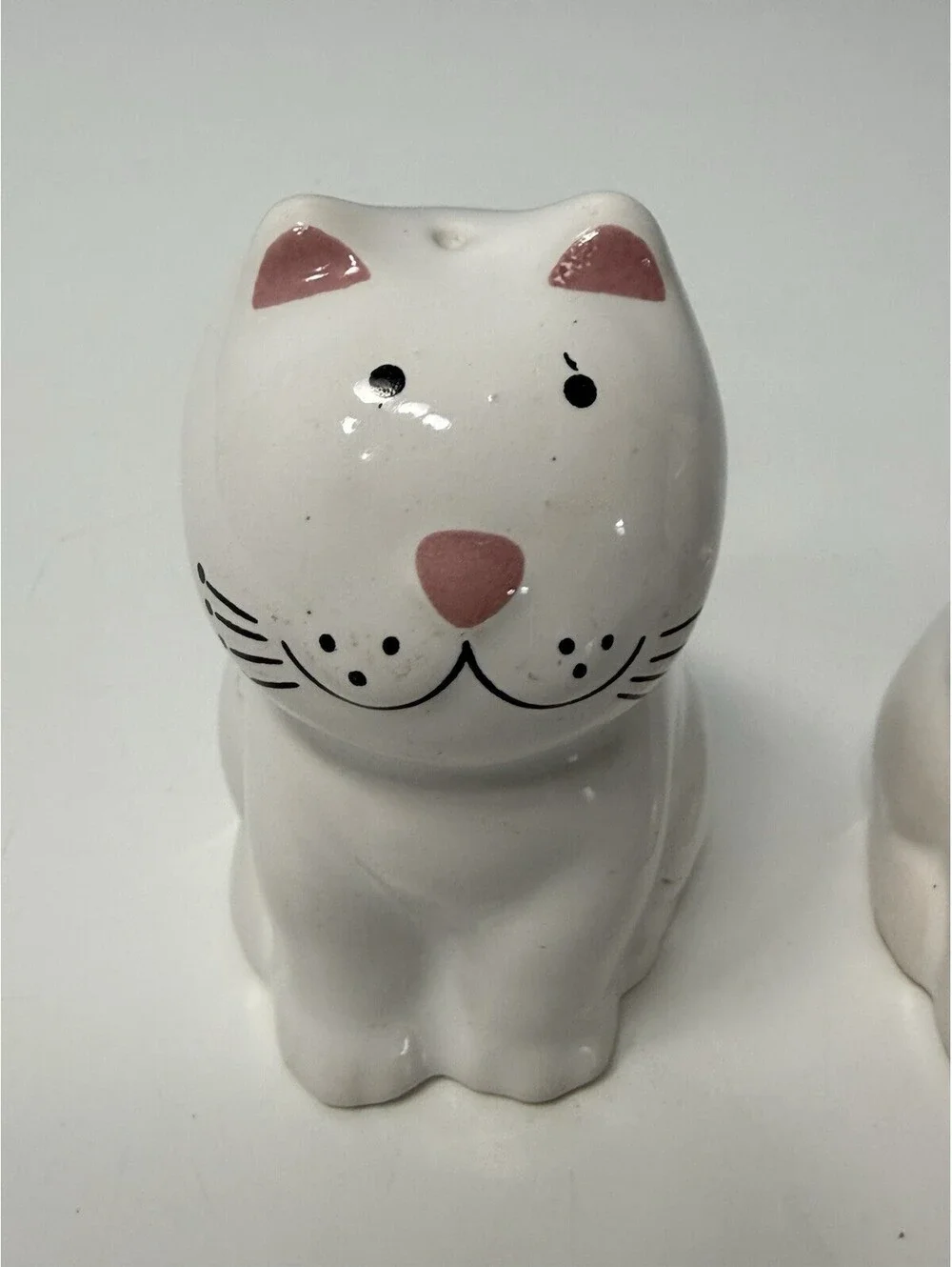 VTG 1980s Brazilian “Cozy Cats” White Ceramic Salt & Pepper Shakers 3.5” H EUC